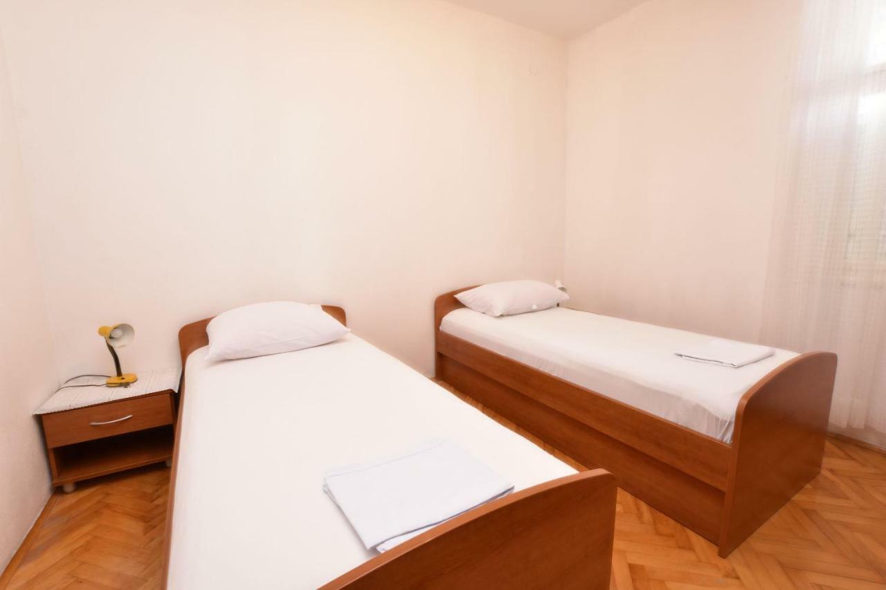 Apartment Damir プリモシュテン エクステリア 写真